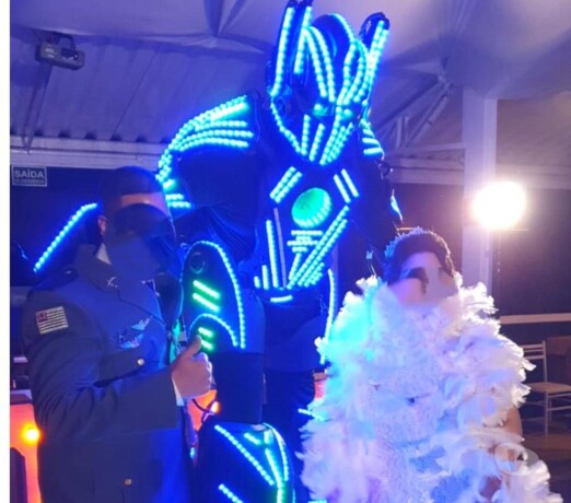 megatrom-cover-robo-led-personagens-festa-evento-casamento-lapa-sao-paulo-sp-servicos-para-festas-infantis-e-eventos-no-324253235-big-0