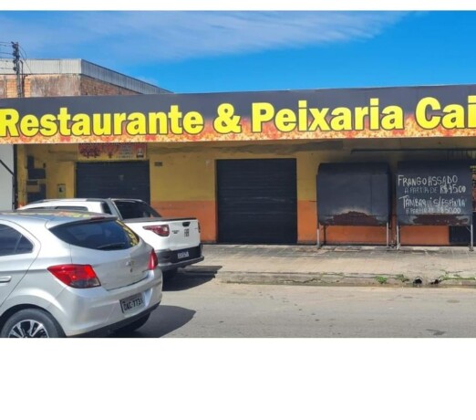 casa-com-ponto-comercial-em-av-principal-manaus-am-encontre-loja-venda-manaus-am-no-326298253-big-0