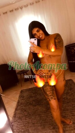 india-escort-tatuada-de-passagem-na-cidade-com-local-big-1