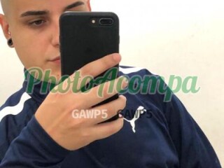 Levi Guilherme [***] conheca esse novinho branquinho e safado 