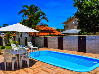 Casa de temporada em Praia dos Ingleses, Florianópolis Santa Catarina. Casa com piscina para 14 pessoas, 3 dorm com ar - 9000