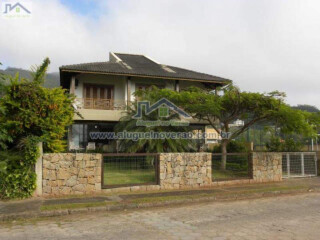 Casa de temporada em Praia Brava, Florianópolis Santa Catarina. Casas Praia Brava Florianópolis, Aluguel no Verão.