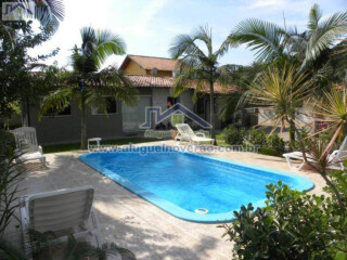 Casa de temporada em Praia de Ponta das Canas, Florianópolis Santa Catarina. Casas Praia de Ponta das Canas, Aluguel no Verão