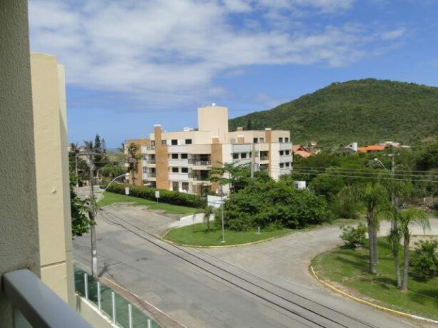 apartamento-de-temporada-em-praia-brava-florianopolis-santa-catarina-condominio-porto-do-sol-a-100-m-da-praia-big-3