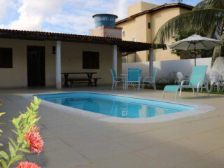 Casa de temporada em Guarajuba, Camacari Bahia. Venda e Temporada - - Casa térrea com 64 com ar - Piscina e churrasqueira - Condomínio Mar Azul - Guarajuba